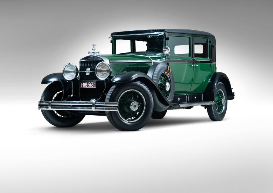  Cadillac Town Sedan V8 Al Capone Car 1928 года  (фото 1 из 54)